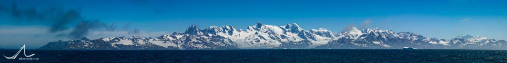 Panorama of Mount Paget and peaks of the Allardyce Range on South Georgia (island).