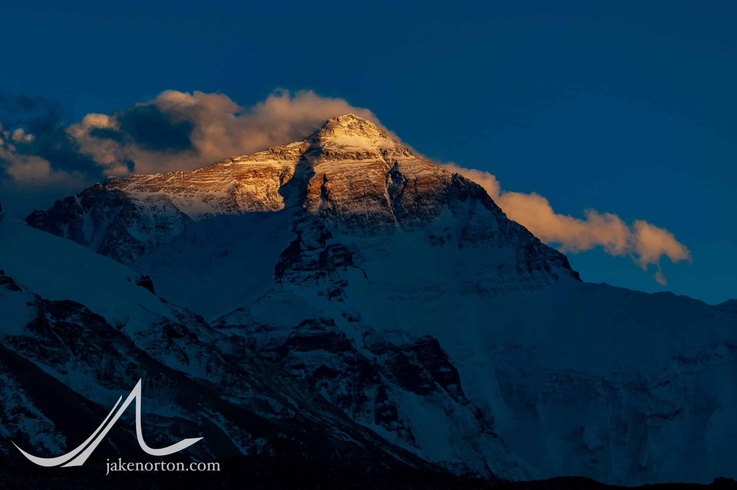 Mount Everest Makes Some Horrifying Sounds At Night